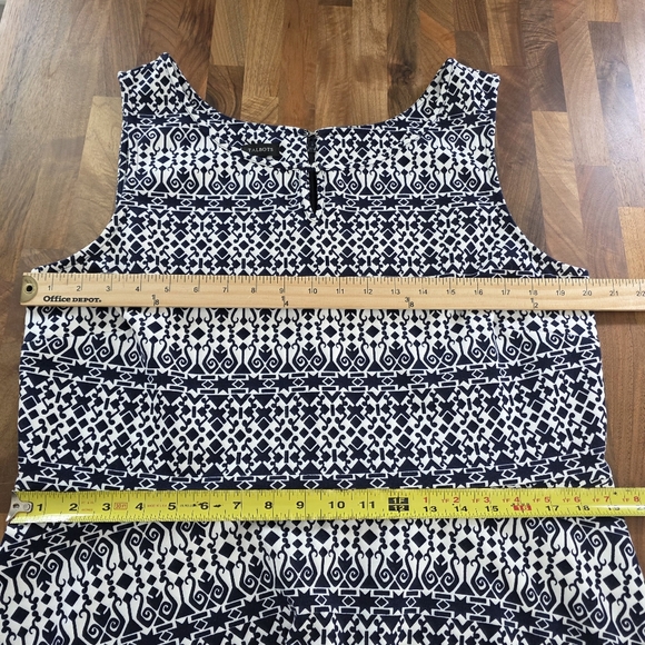 TALBOTS Blue White Geometric Print Ponte Stretch Fit & Flare‎ Dress Size XL - Picture 7 of 10